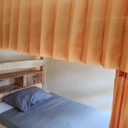 Barracuda Beach Hostel Amed Zewnętrze zdjęcie