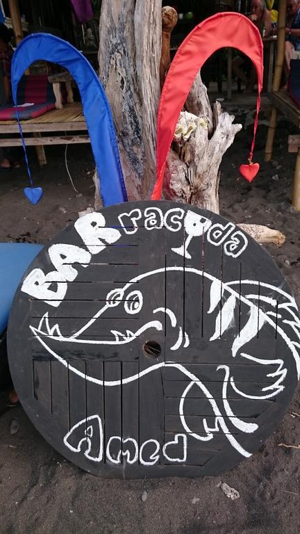 Barracuda Beach Hostel Amed Zewnętrze zdjęcie