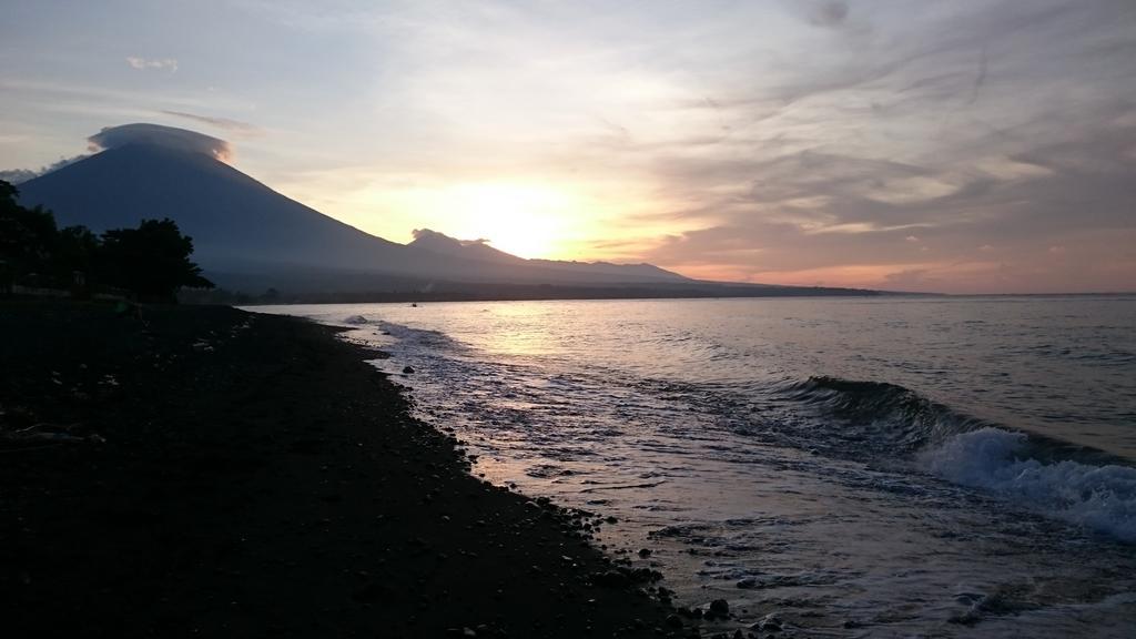 Barracuda Beach Hostel Amed Zewnętrze zdjęcie