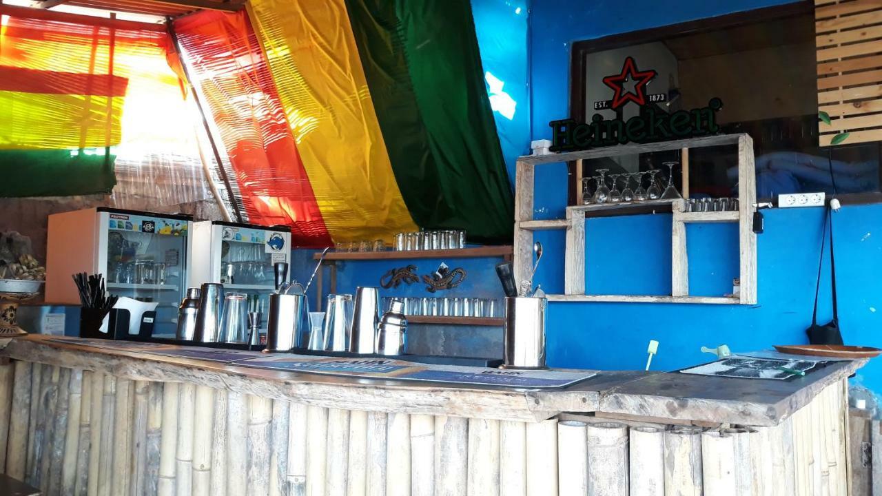 Barracuda Beach Hostel Amed Zewnętrze zdjęcie