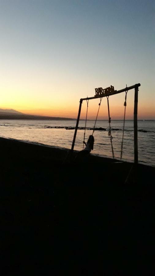 Barracuda Beach Hostel Amed Zewnętrze zdjęcie
